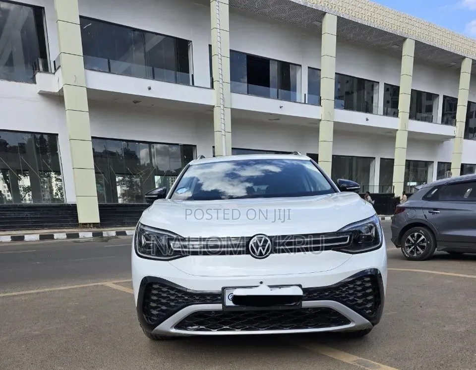 Volkswagen ID.6 2024 White