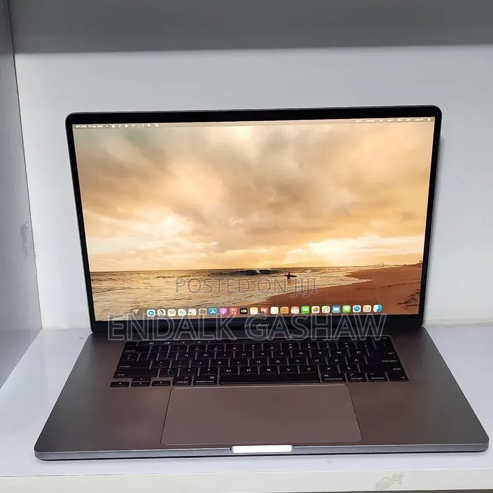 New Laptop Apple MacBook Pro 2019 32GB Intel Core i9 SSD 1T