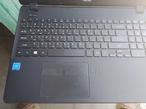 Laptop Acer Predator Helios 300 4GB Intel Celeron HDD+SSD 500GB