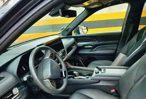 Toyota Grand Highlander Hybrid 2024 Black