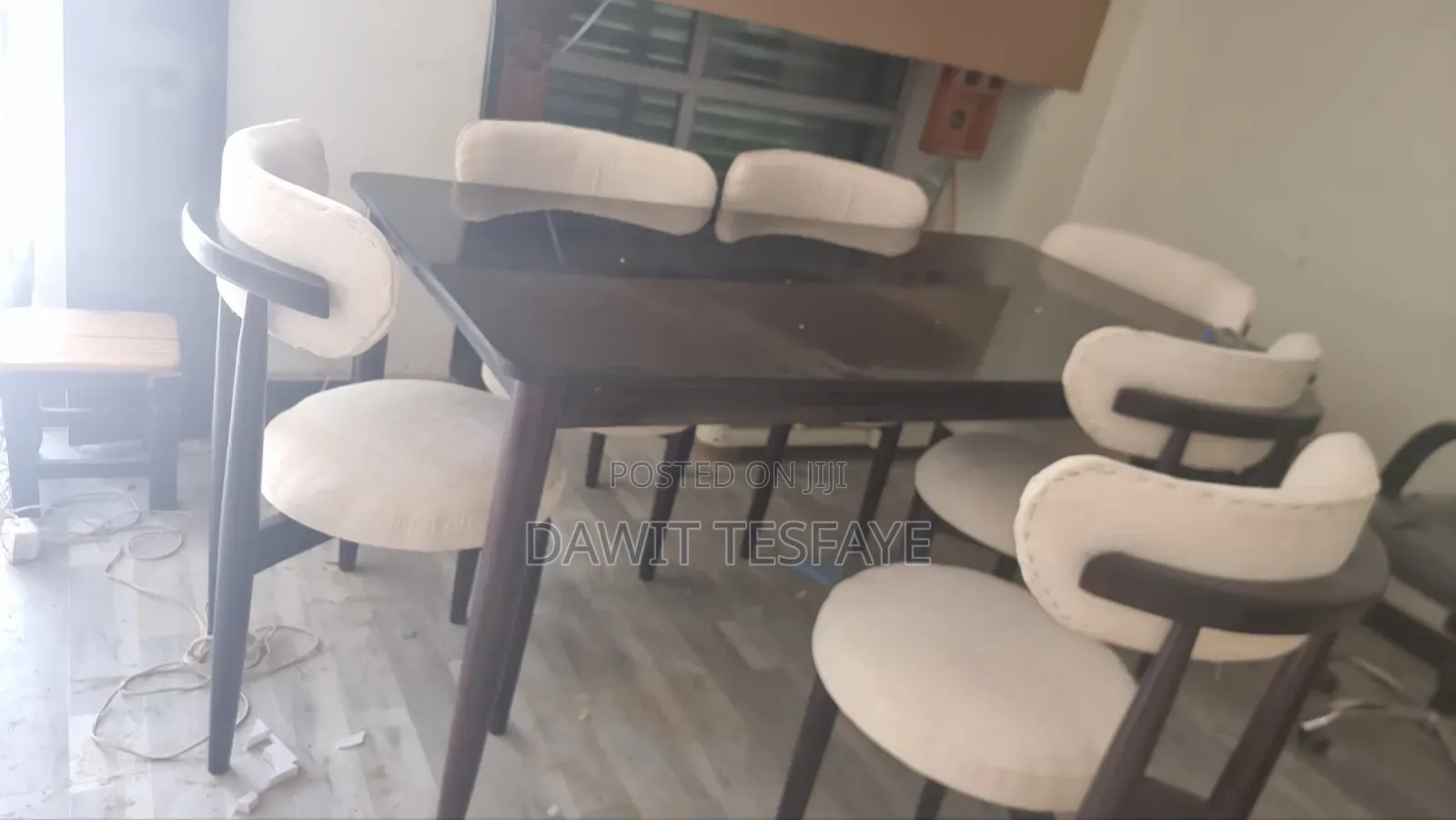 Dinning Table