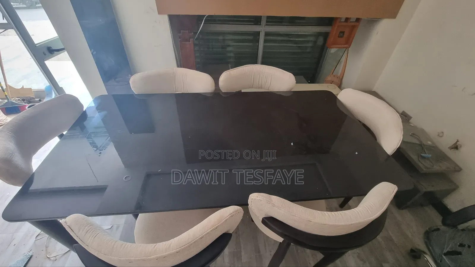 Dinning Table