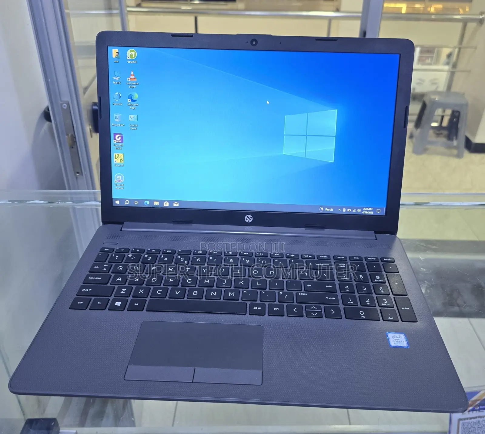 New Laptop HP Stream Notebook 8GB Intel Core i7 HDD 1T