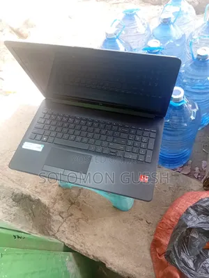 Laptop HP 8GB AMD Ryzen 3 SSD 1T