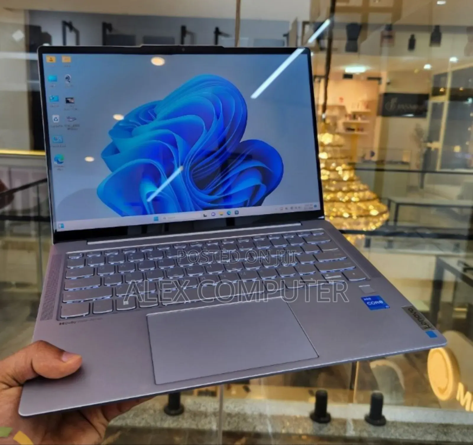 New Laptop Lenovo 16GB Intel Core i5 SSD 512GB