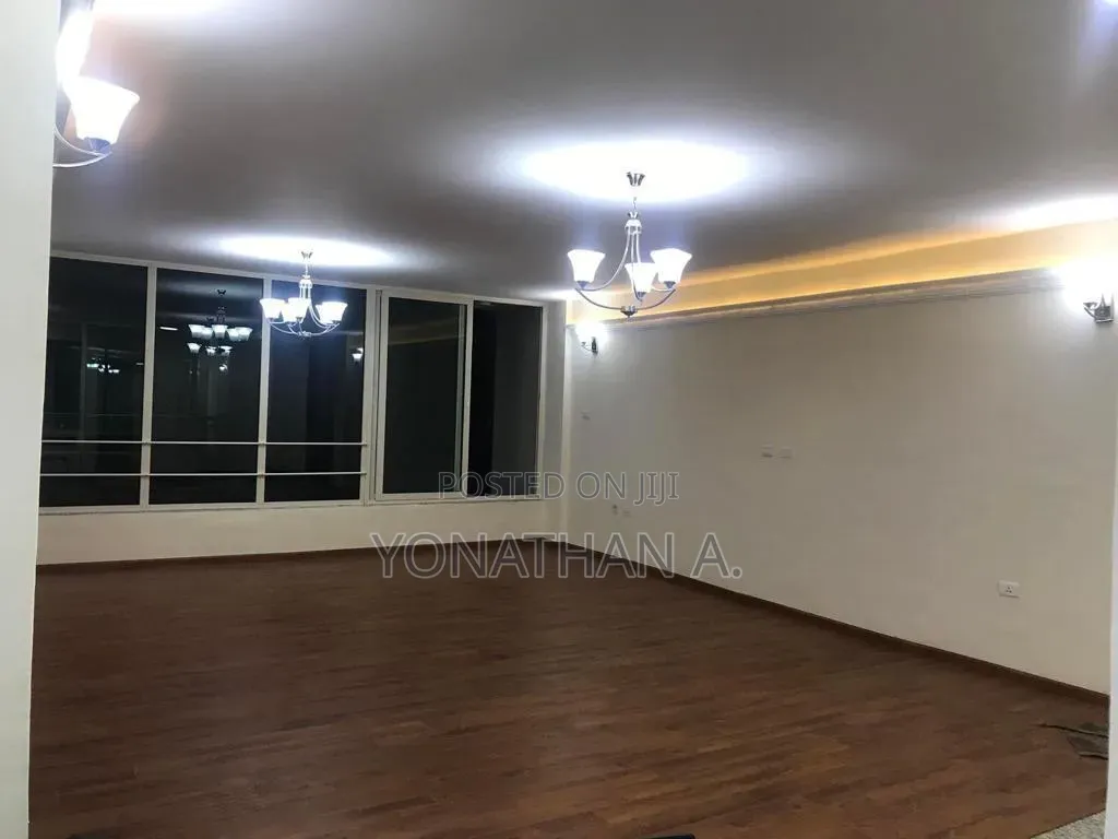 4bdrm Apartment in Tracon Real Estate, Nifas Silk-Lafto for rent