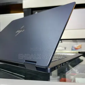 New Laptop HP OmniBook X Flip 14" 16GB Intel Core Ultra 7 SSD 1T