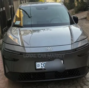 Toyota bZ3 2025 Gray