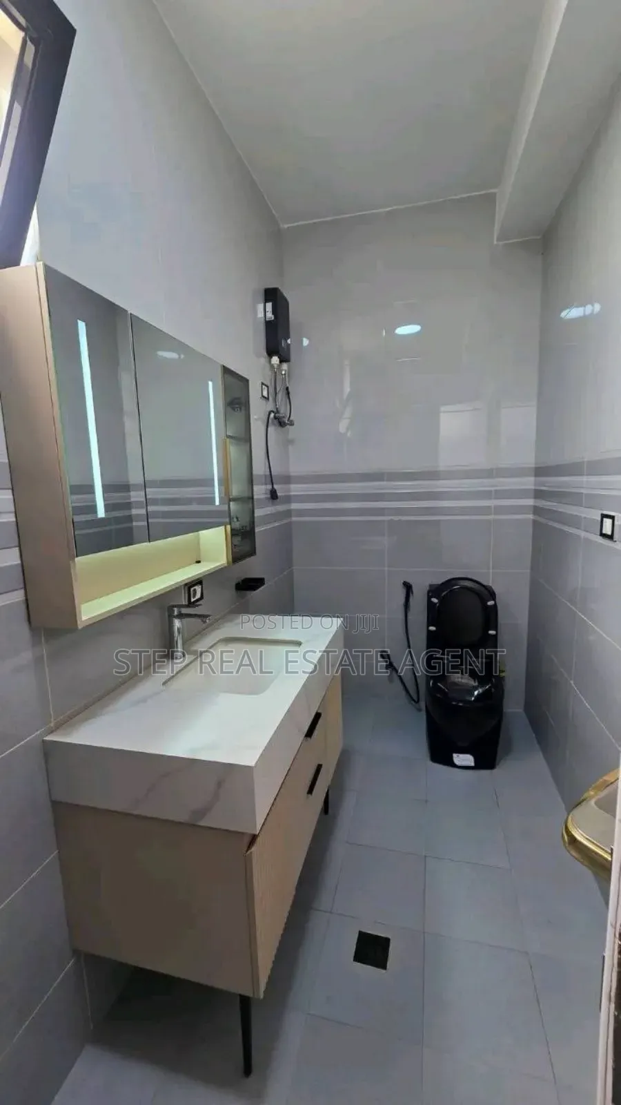 3bdrm Apartment in Bole for sale