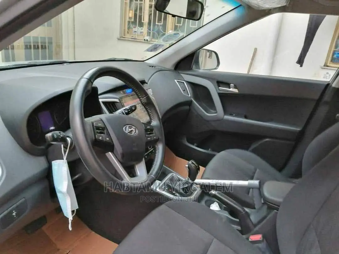 Hyundai Creta 2017 Brown