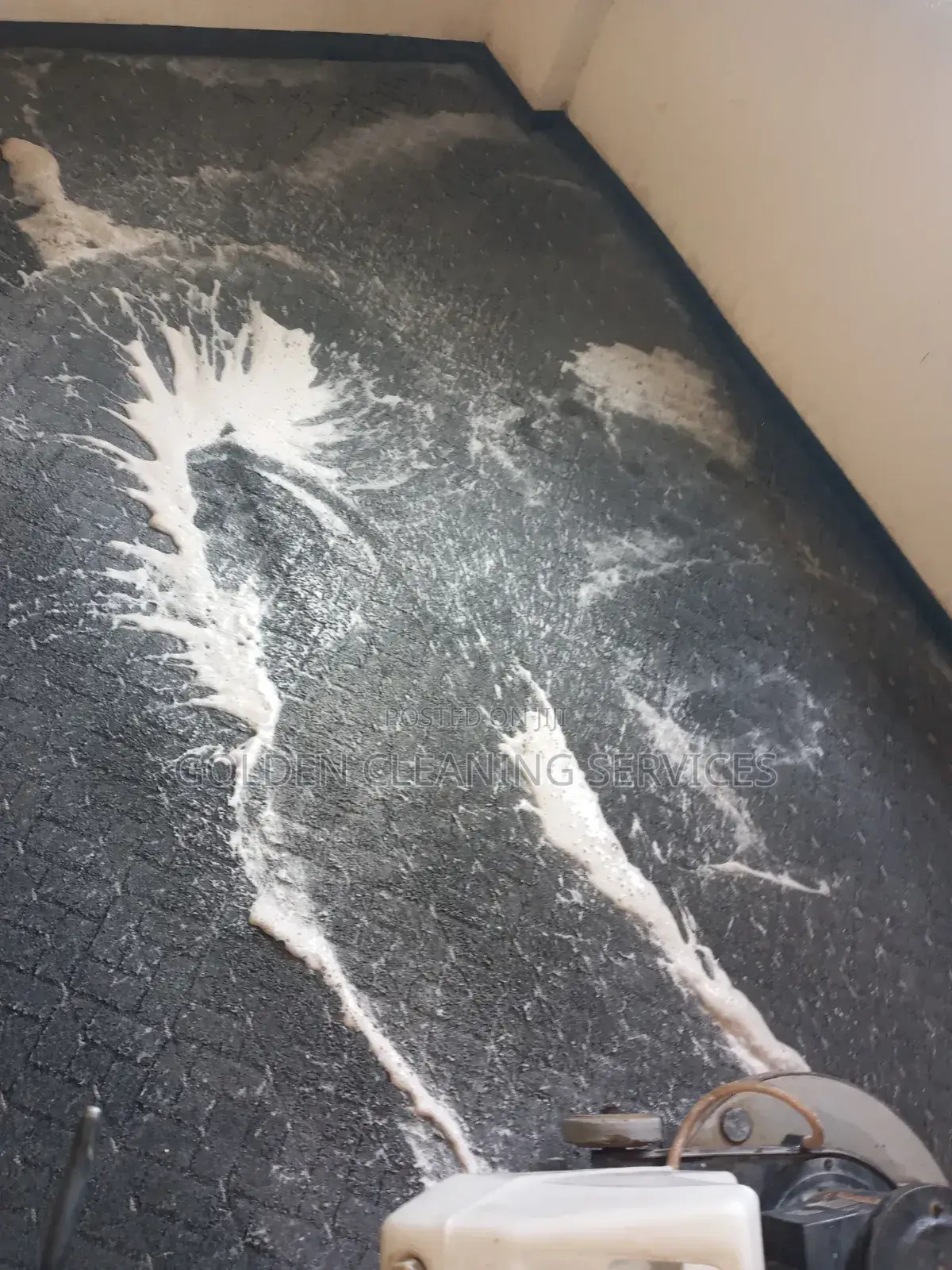 Service Cleaning