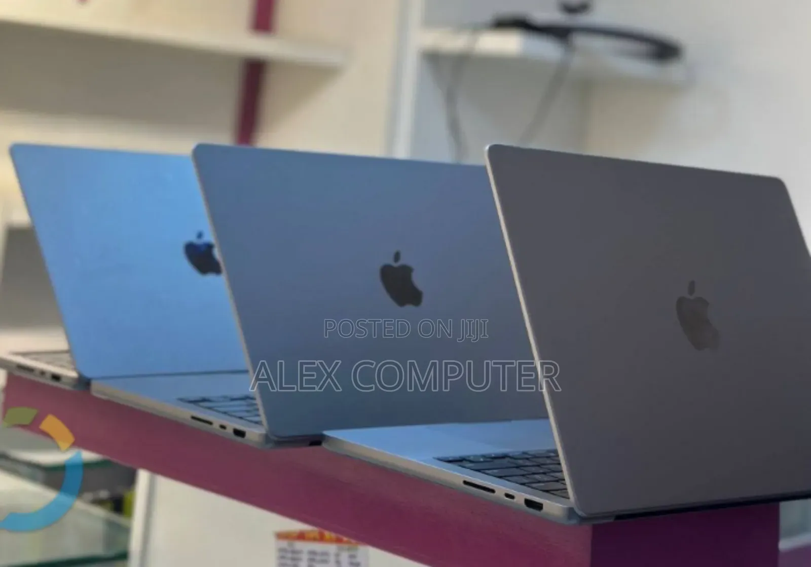 New Laptop Apple MacBook Pro M1 16GB Apple M1 Pro SSD 512GB