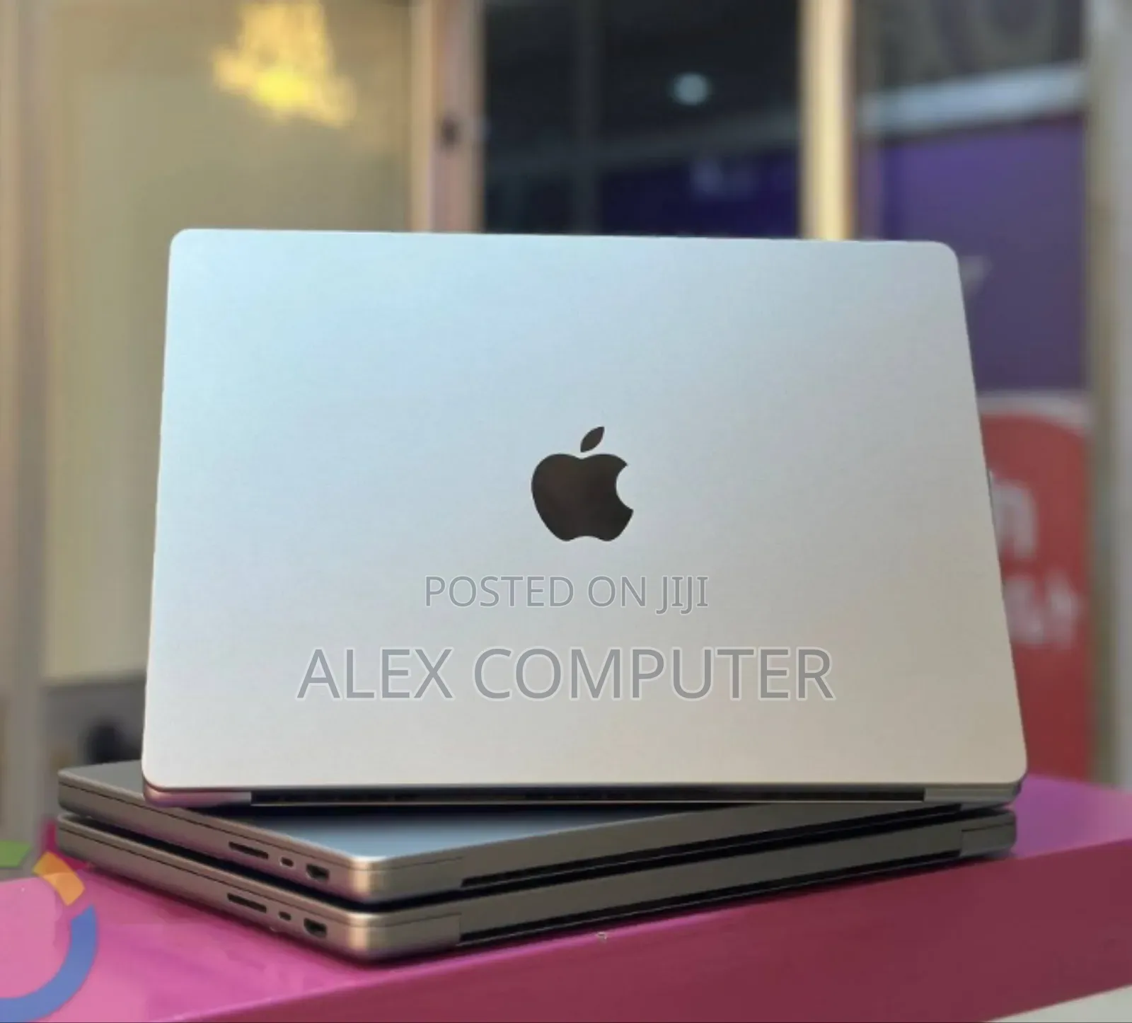 New Laptop Apple MacBook Pro M1 16GB Apple M1 Pro SSD 512GB
