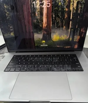 New Laptop Apple MacBook Pro M1 32GB Apple M1 Pro SSD 1T
