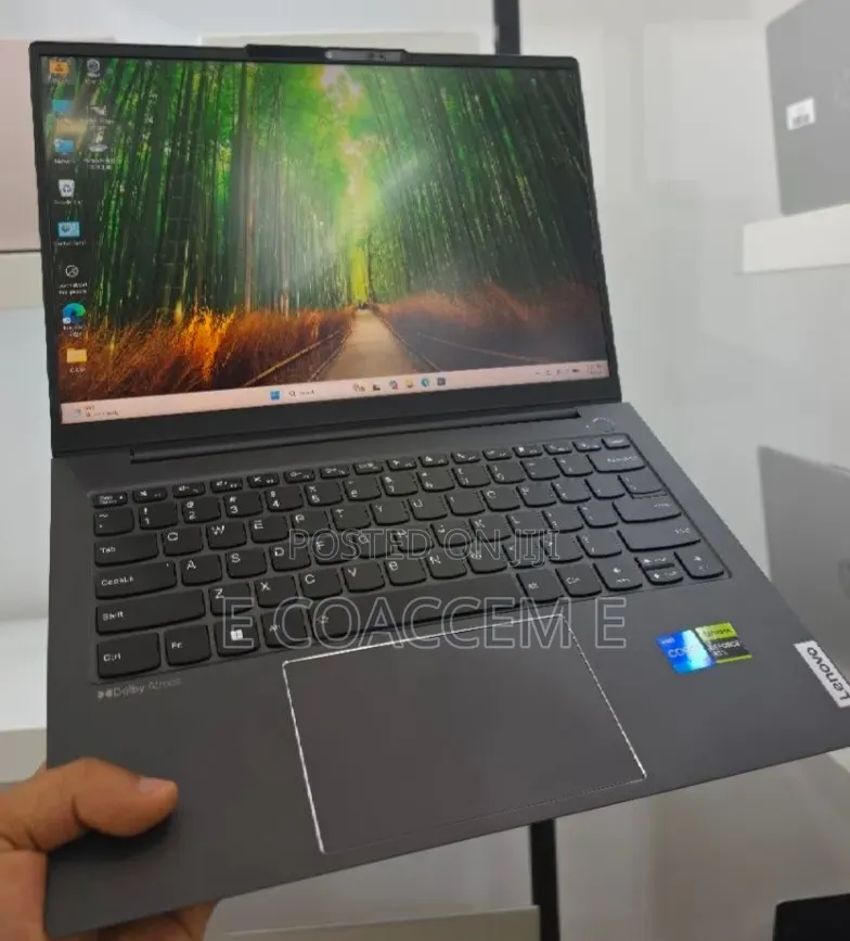 New Laptop Lenovo 16GB Intel Core i7 SSD 512GB
