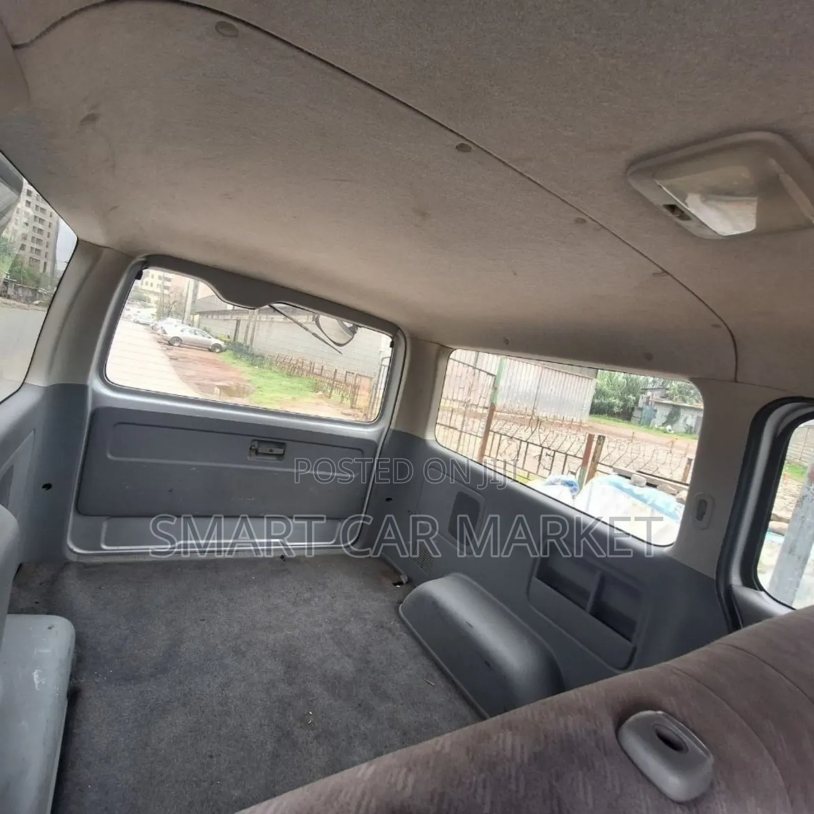 Toyota HiAce 2007 Silver