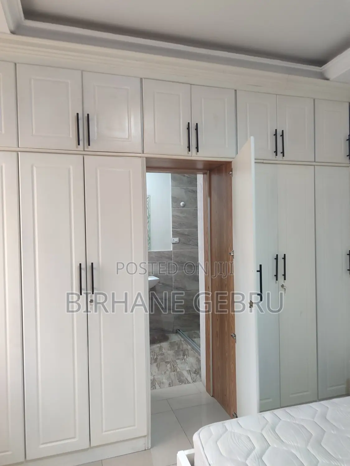Furnished 3bdrm Apartment in Luxury  Fernished, Bole for rent