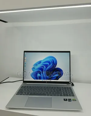 New Laptop HP Pavilion 15 16GB Intel Core i7 SSD 1T