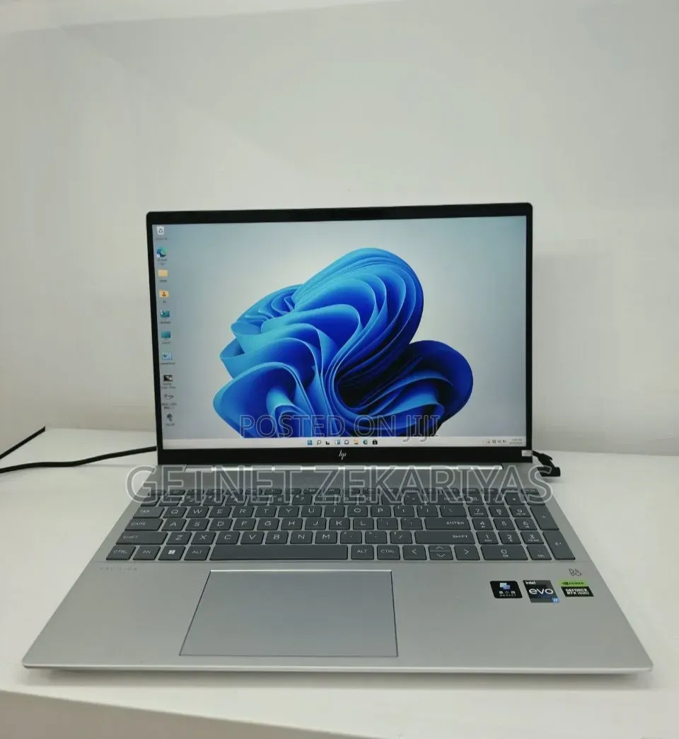 New Laptop HP Pavilion 15 16GB Intel Core i7 SSD 1T