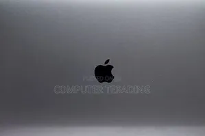 New Laptop Apple MacBook Pro 2019 32GB Intel Core i9 SSD 1T