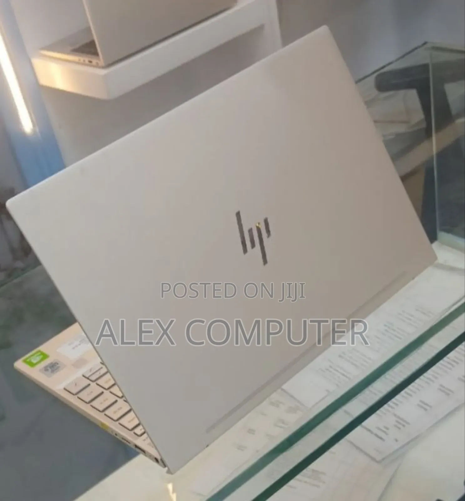 New Laptop HP Envy 15 8GB Intel Core i5 SSD 512GB