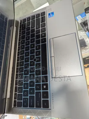 New Laptop HP EliteBook 840 G8 16GB Intel Core i5 SSD 512GB