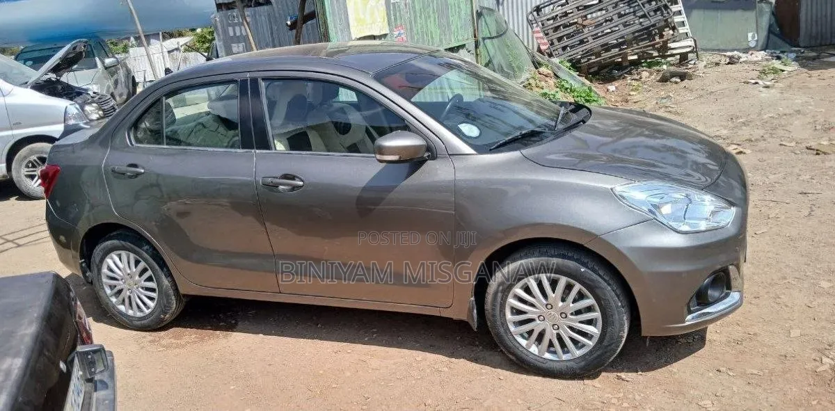 Suzuki Dzire 2022 Gray