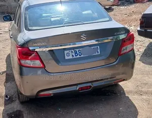 Suzuki Dzire 2022 Gray