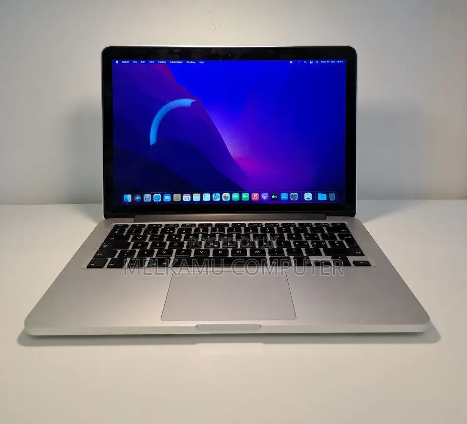 New Laptop Apple MacBook Pro 8GB Intel Core i5 SSD 256GB