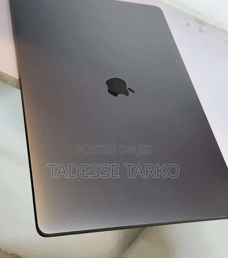 New Laptop Apple MacBook Pro 2019 32GB Intel Core i9 SSD 1T