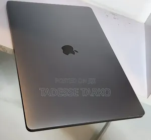 New Laptop Apple MacBook Pro 2019 32GB Intel Core i9 SSD 1T