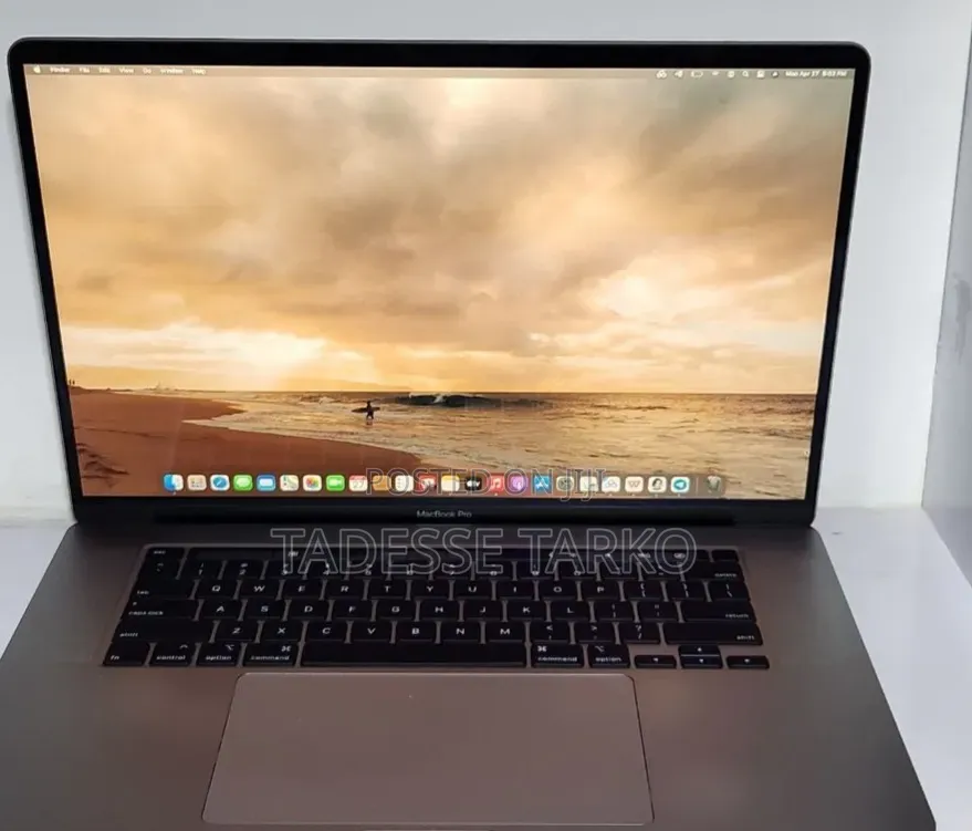 New Laptop Apple MacBook Pro 2019 32GB Intel Core i9 SSD 1T