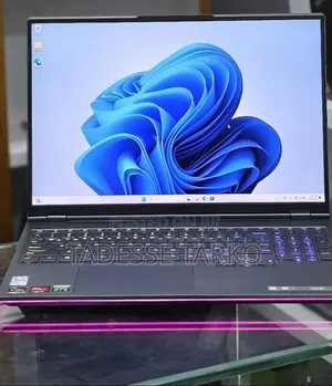 New Laptop Lenovo 16GB AMD Ryzen 9 SSD 1T