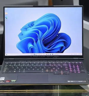 New Laptop Lenovo 16GB AMD Ryzen 9 SSD 1T