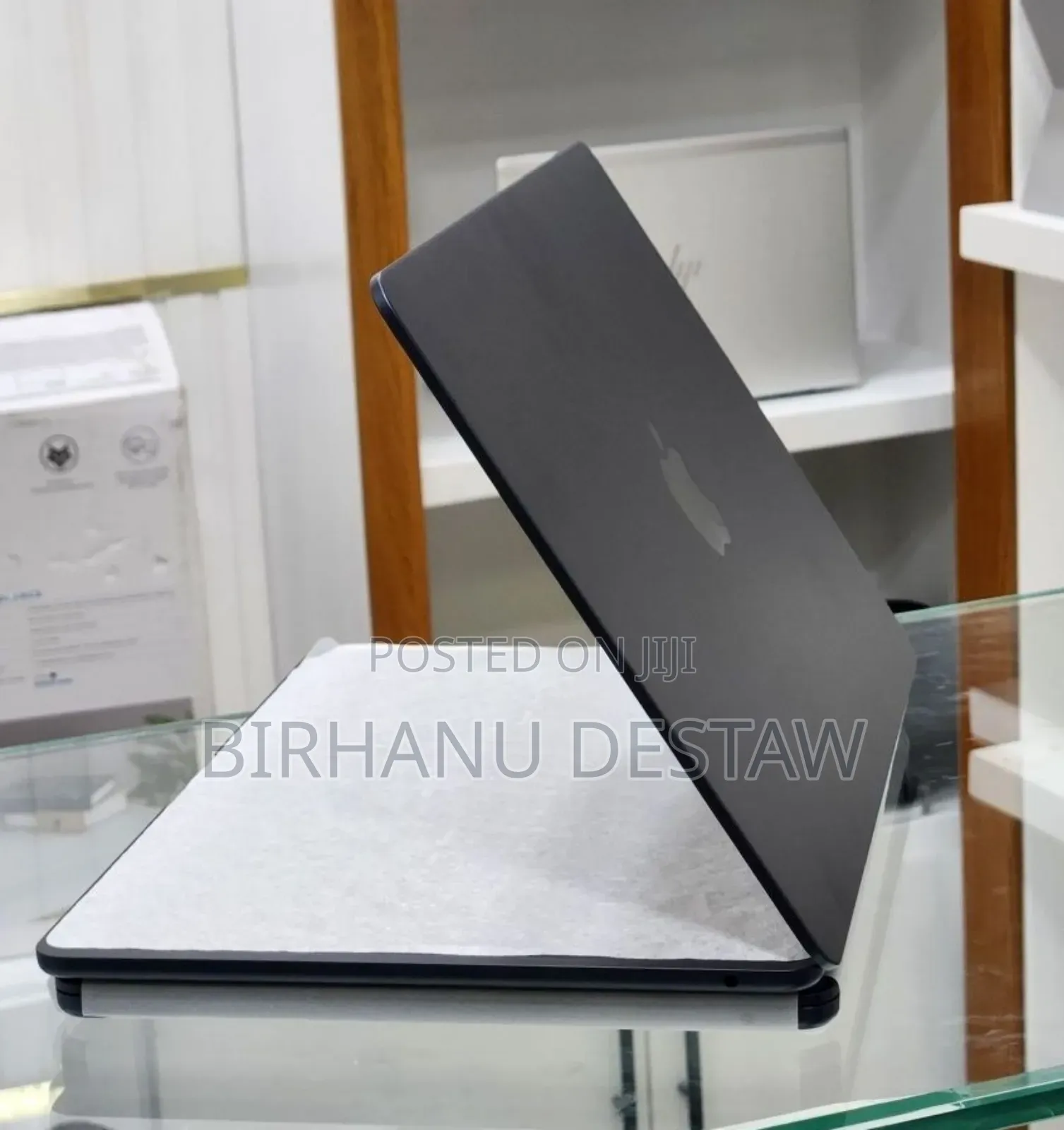New Laptop Apple MacBook Air 16GB Apple M4 SSD 256GB
