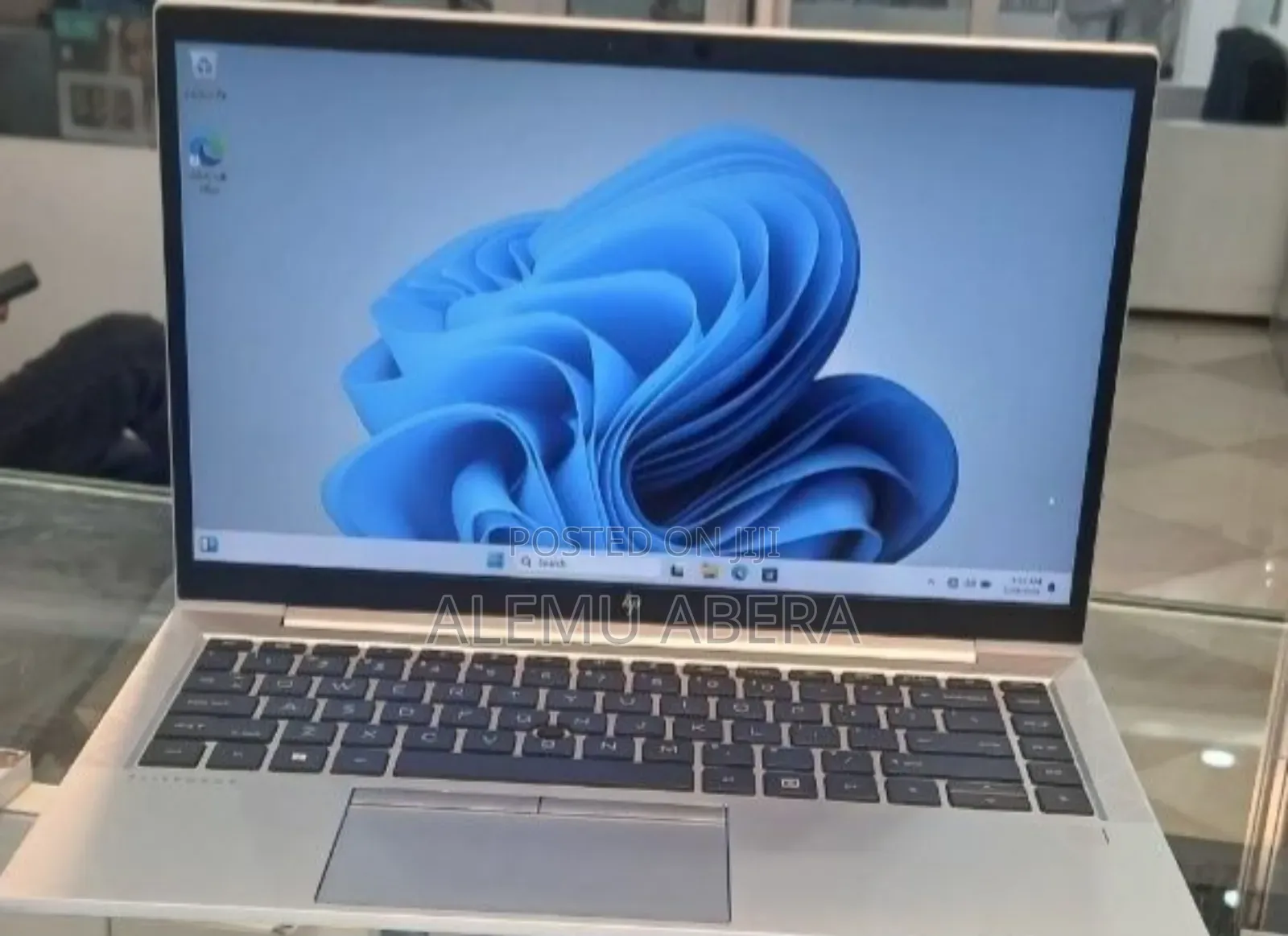 New Laptop HP EliteBook 840 G8 16GB Intel Core i7 SSD 512GB