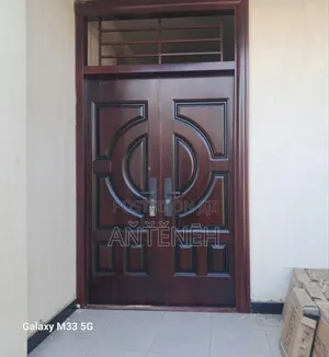 Victor Door