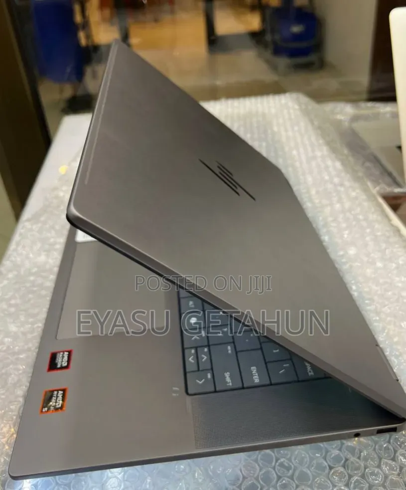 New Laptop HP OmniBook X Laptop 14-fe0097nr 16GB AMD Ryzen 5 SSD 512GB