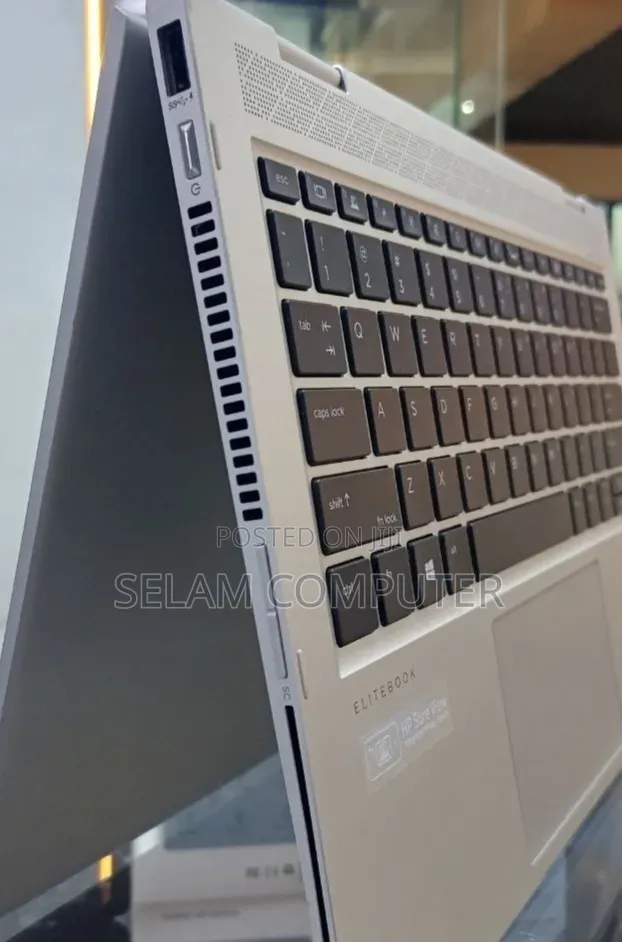 New Laptop HP EliteBook 1040 16GB Intel Core i7 SSD 512GB