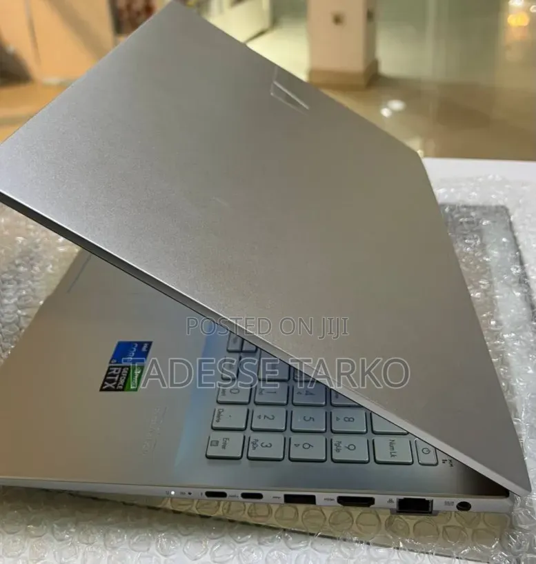 New Laptop Asus VivoBook 15 X510UQ 16GB Intel Core i5 SSD 512GB