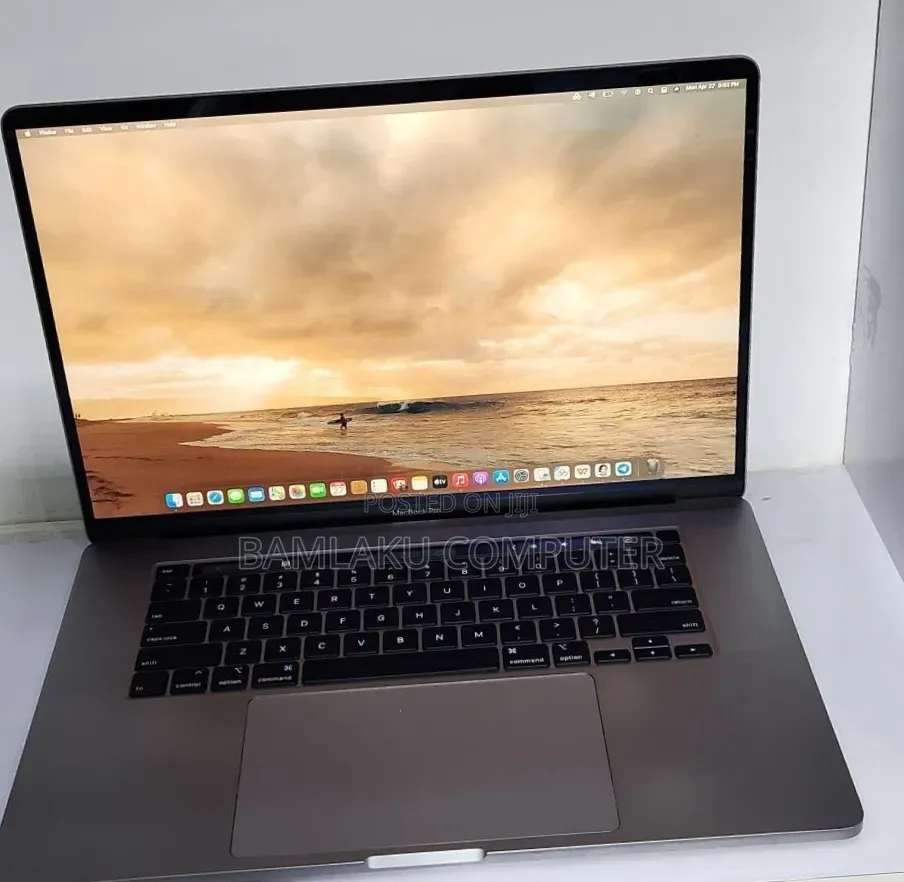 New Laptop Apple MacBook Pro 2019 32GB Intel Core i9 SSD 1T