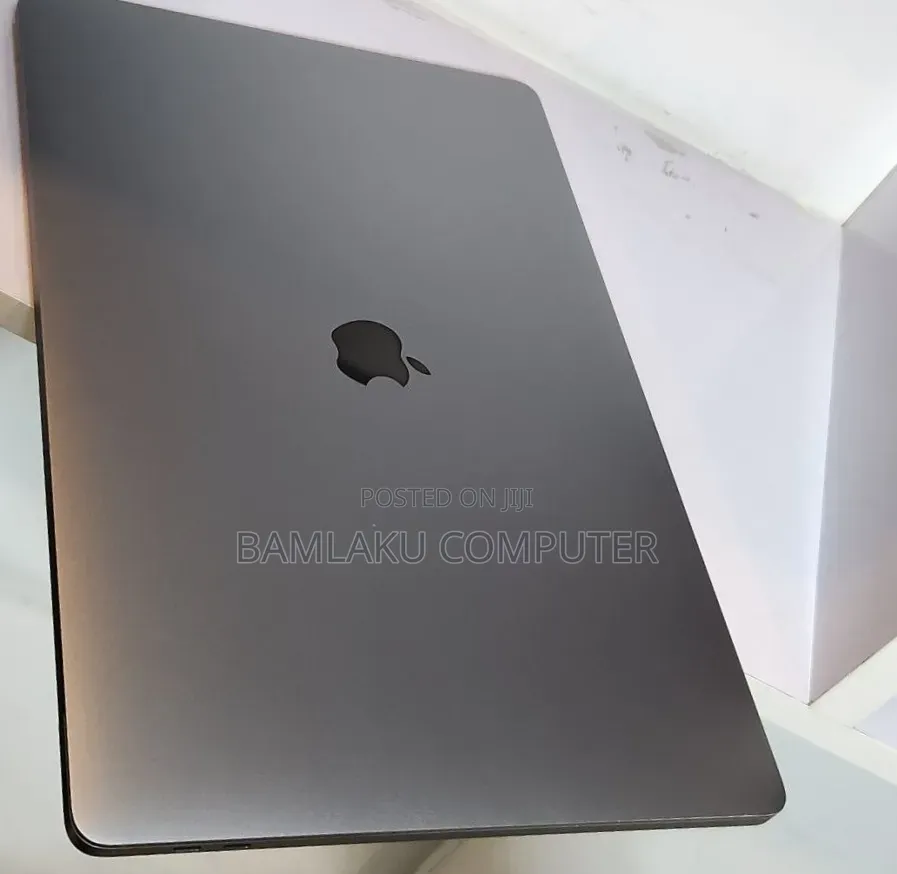 New Laptop Apple MacBook Pro 2019 32GB Intel Core i9 SSD 1T