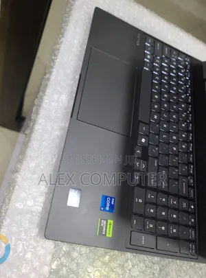 New Laptop HP Victus 15 16GB Intel Core i7 SSD 512GB