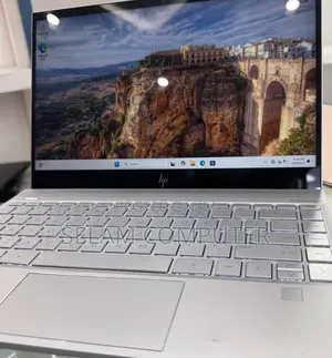 New Laptop HP Envy X360 16GB Intel Core i5 SSD 512GB