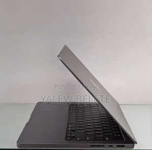 New Laptop Apple MacBook Pro 16GB Apple M1 Pro SSD 512GB