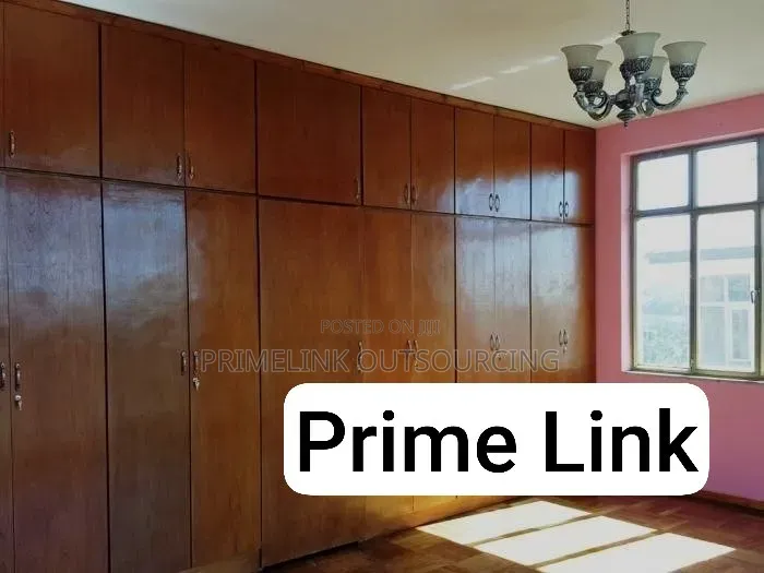 5bdrm Villa in Own, Lideta for sale
