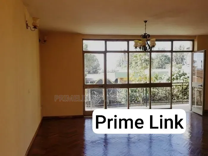 5bdrm Villa in Own, Lideta for sale