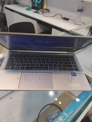 New Laptop HP EliteBook 840 G8 16GB Intel Core i5 SSD 512GB