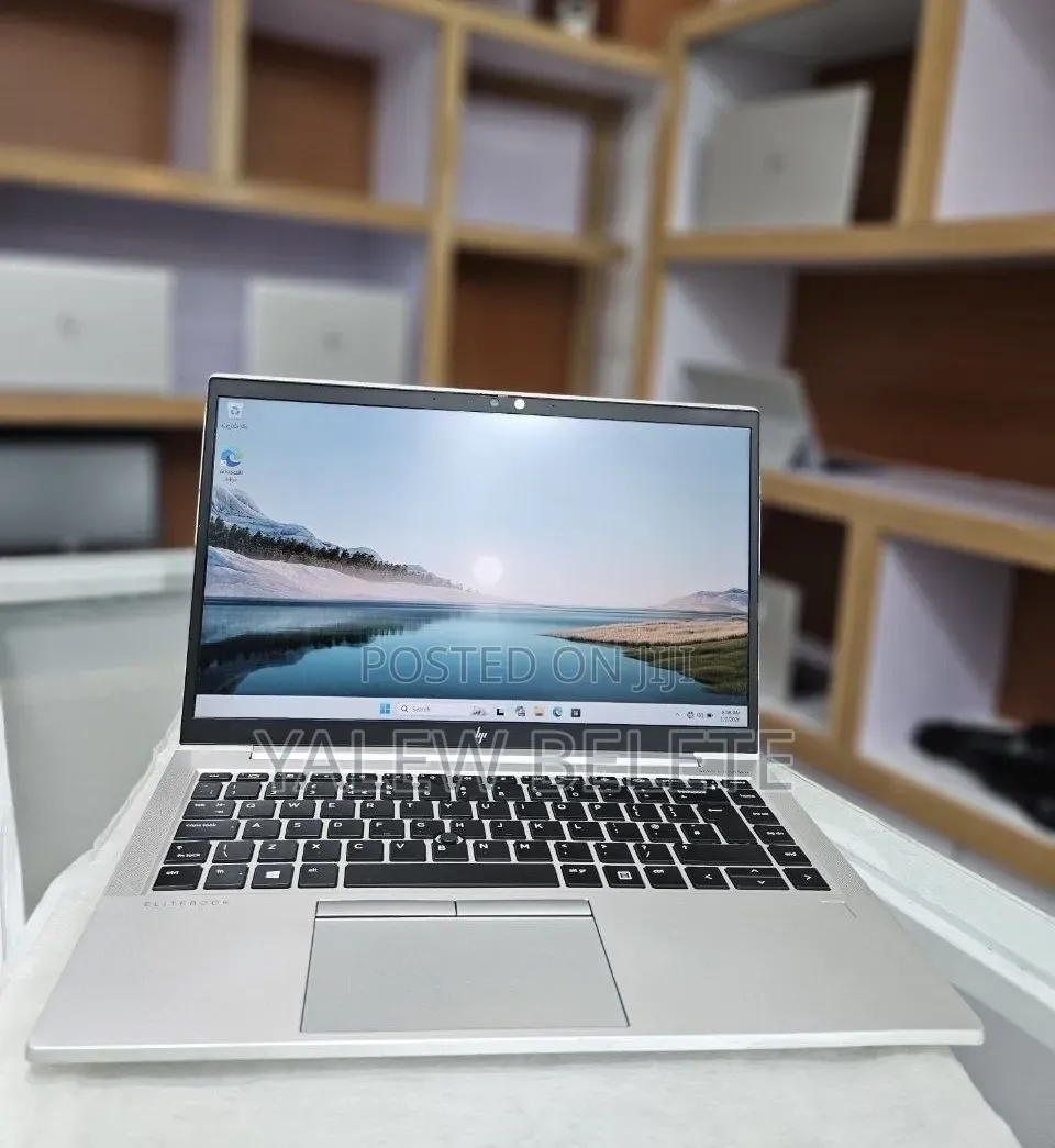 New Laptop HP EliteBook 840 G8 16GB Intel Core i7 SSD 512GB