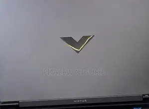 New Laptop HP Victus 15 16GB Intel Core i7 SSD 1T